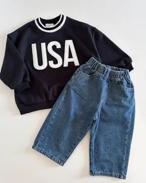kids crewneck sweatshirt with elastic waist denim pants
